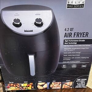 Abella Pro Series Black Air Fryer 4.2 QT